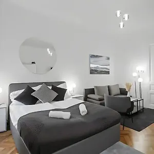 Long Term Stay, 2 Min To U1 Keplerplatz Апартаменты